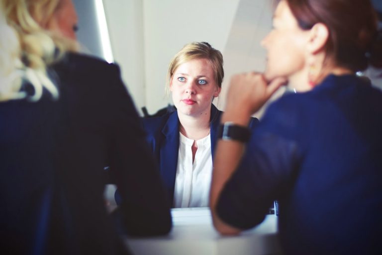 Gestion des dettes pour épargne et investissements optimisés.