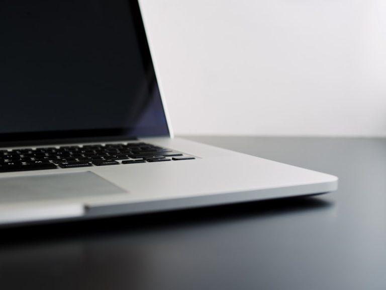Compétences marketing digital et compétitivité économique.