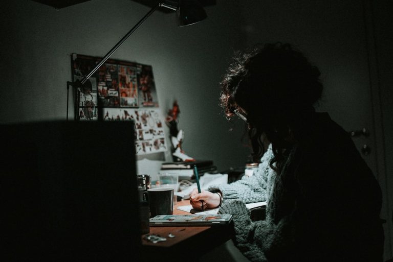 Compétences en data analytics pour booster productivité.